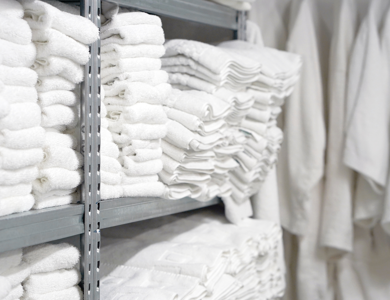 Hotel Laundry On Shelf 1800X900
